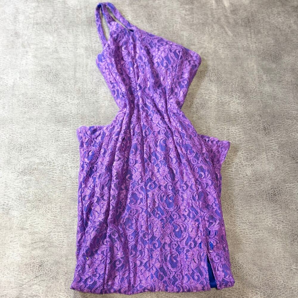 Purple Floral Lace One Shoulder Maxi Dress